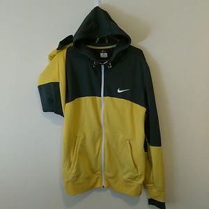 Nike therma fit